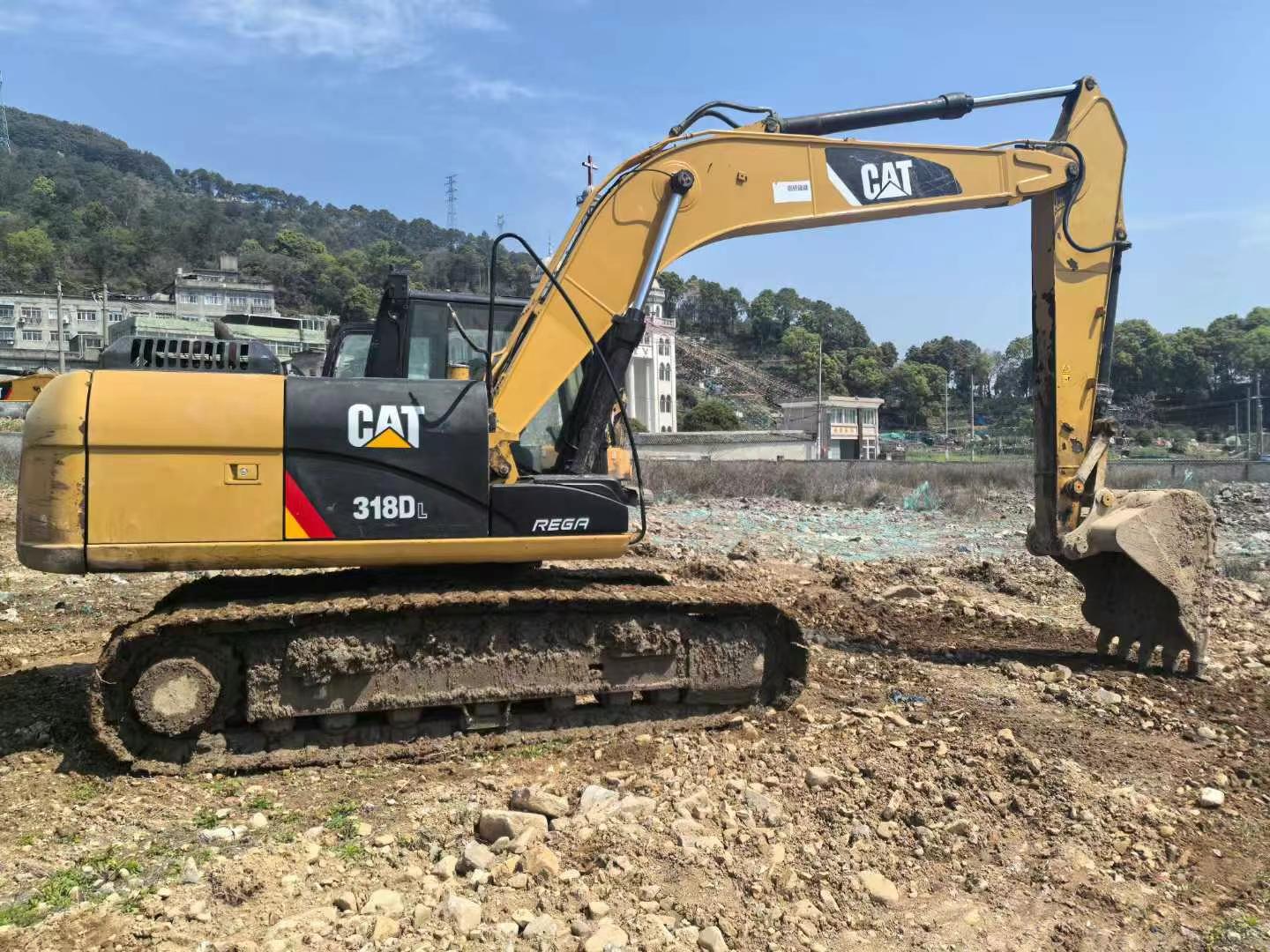 Used Caterpillar CT18 Excavator 2016 Model / 3