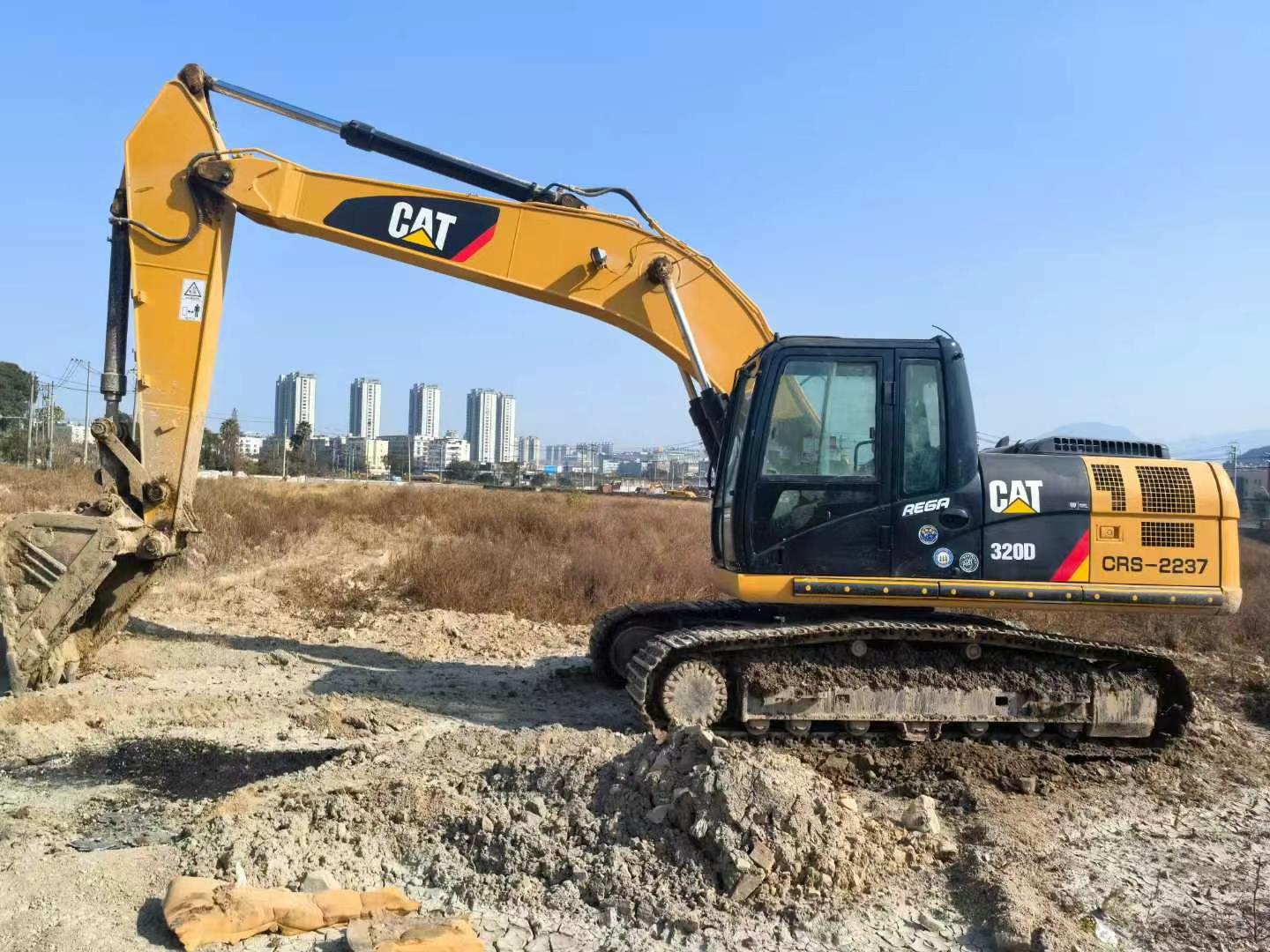 Used Caterpillar CT20 Excavator 2016 Model / 9