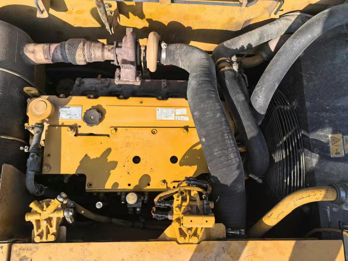 Used Caterpillar CT20 Excavator 2016 Model / 3