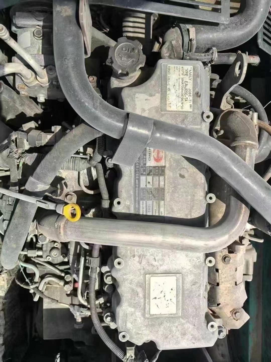 Used Kobelco SK200-8 Excavator 2013 Model / 6