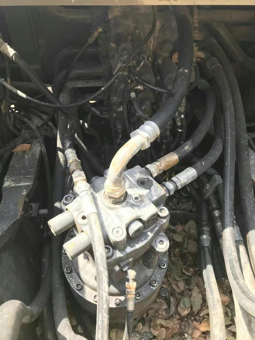 Used Sumitomo SH200A5 Excavator 2016 Model / 5