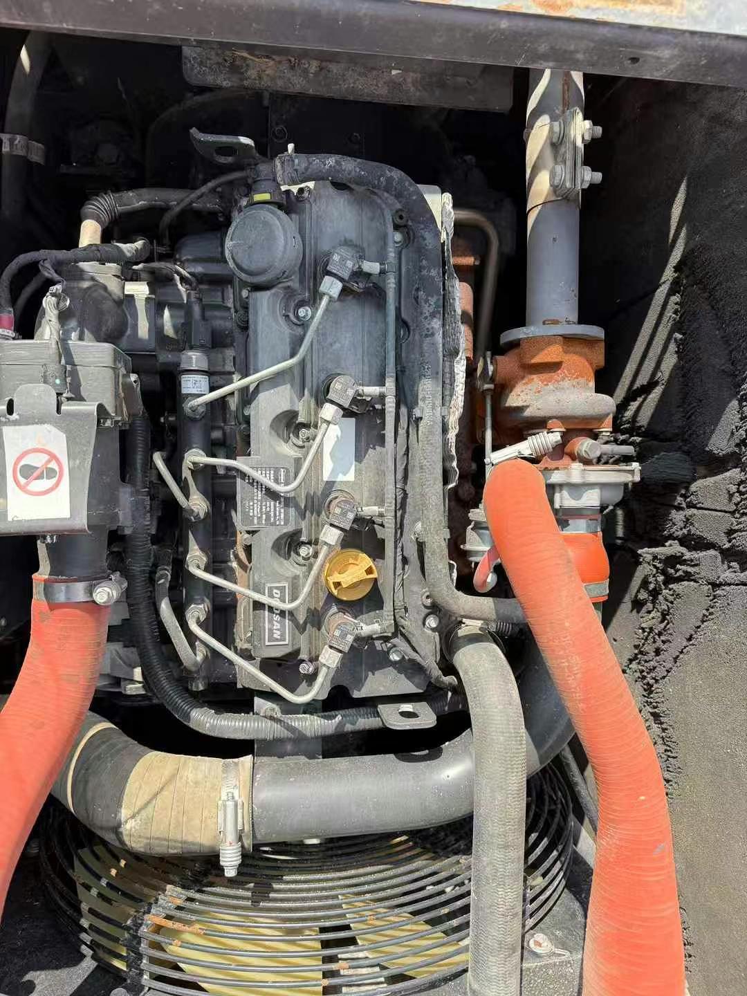 Used Doosan DH130LC-V Excavator 2019 Model / 4