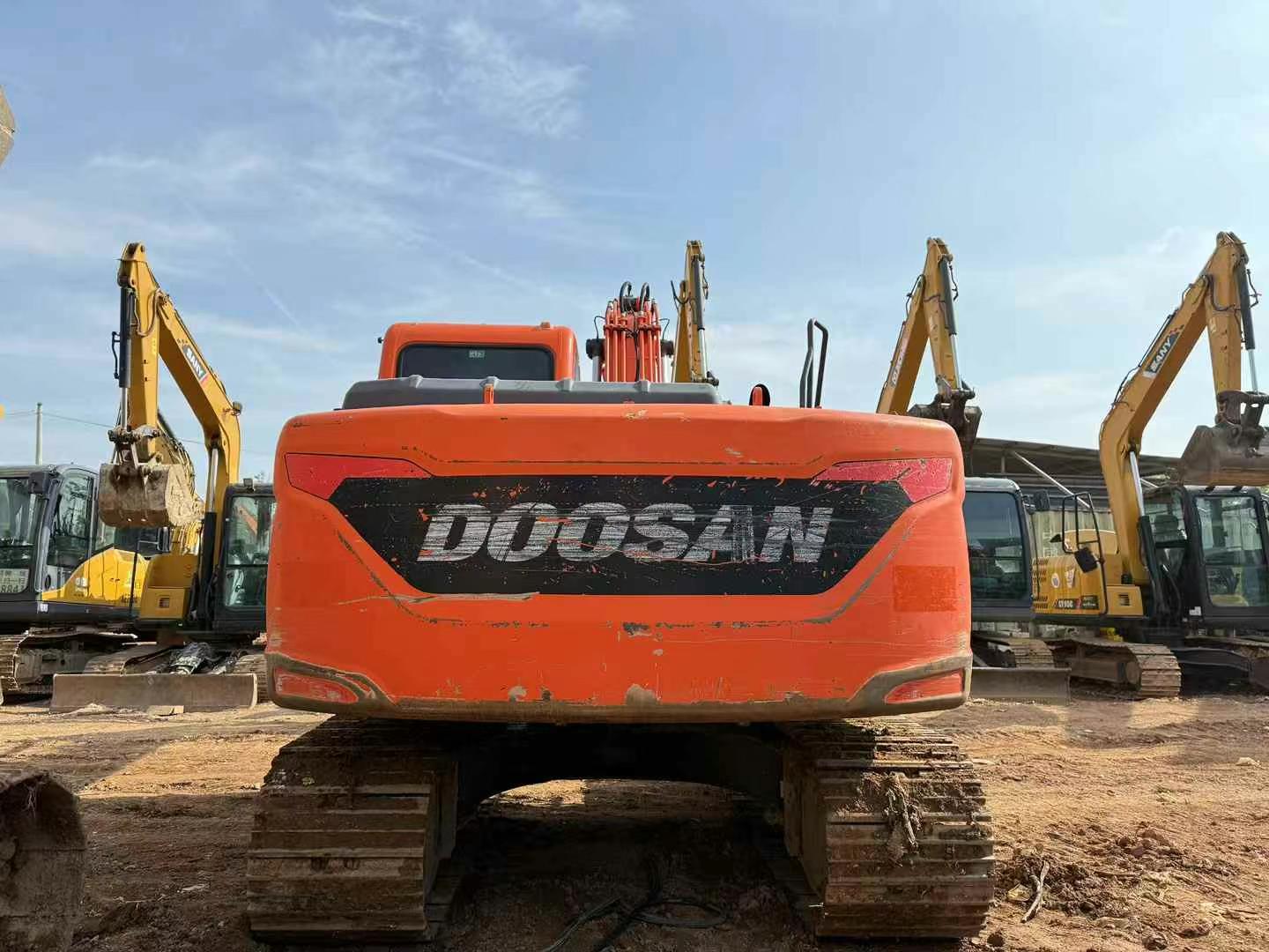 Used Doosan DH130LC-V Excavator 2019 Model / 2