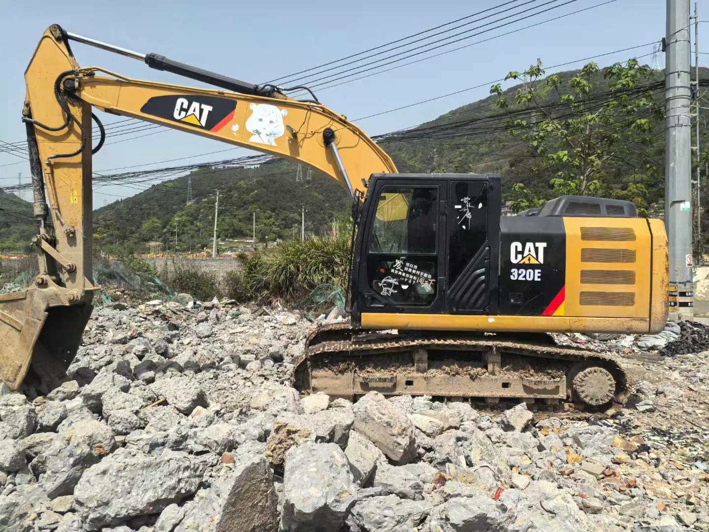 Used Caterpillar 320E Excavator 2019 Model / 8