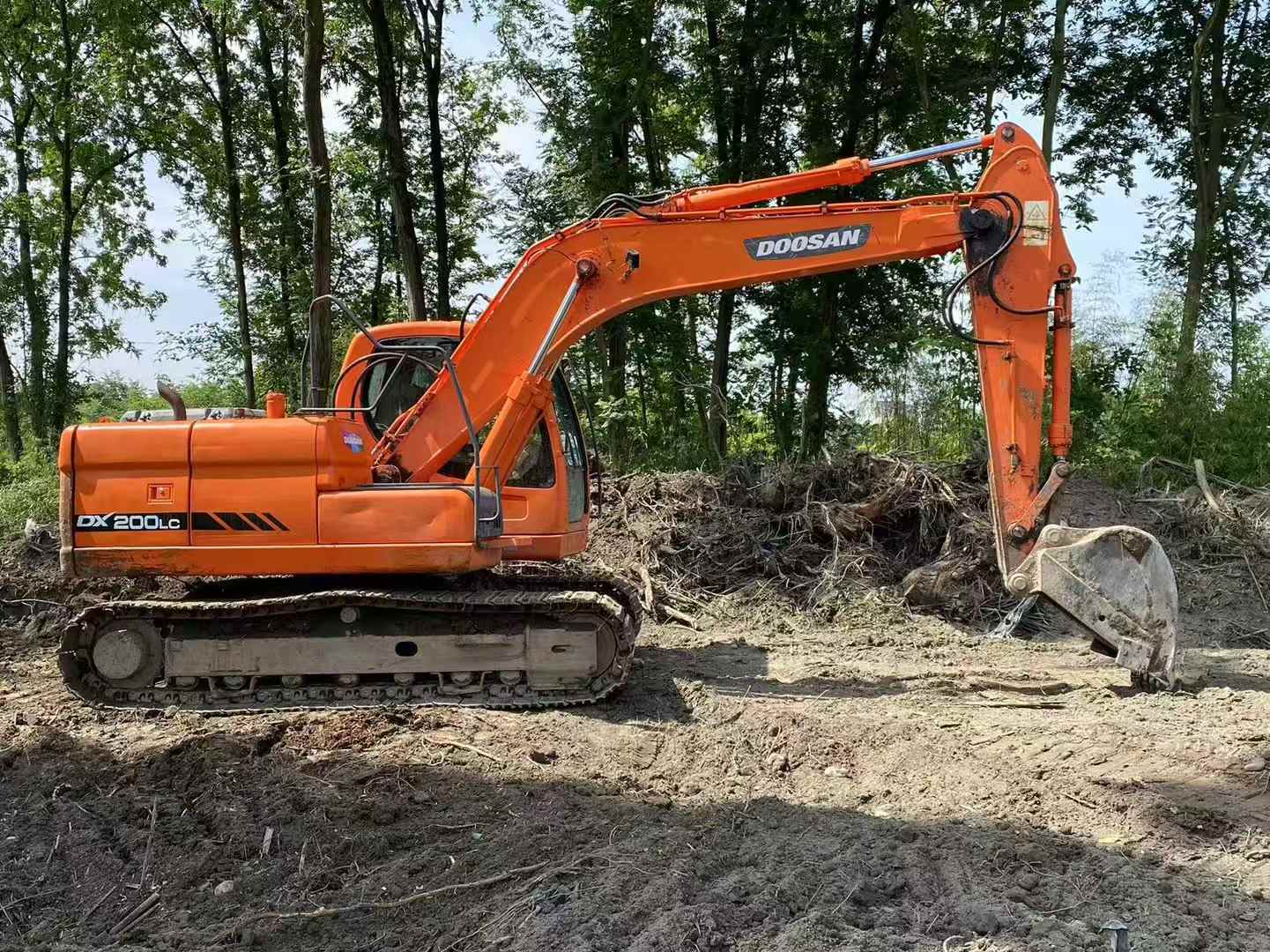 Used Doosan DX15 Excavator 2016 Model / 6