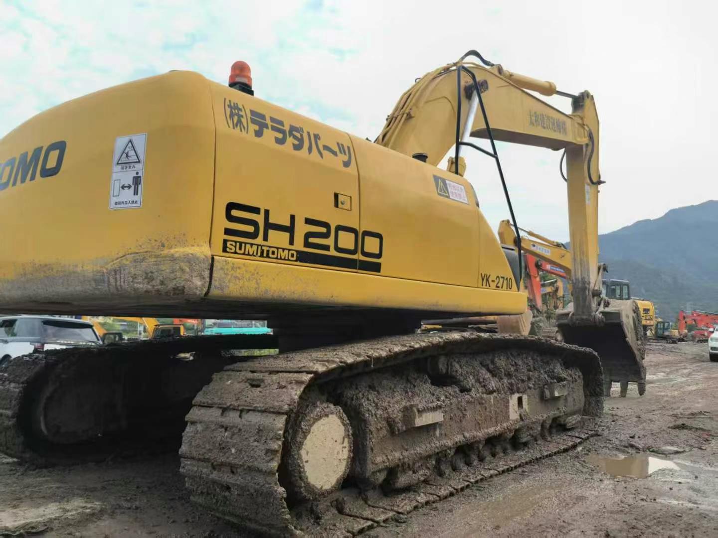 Used Sumitomo SH200-5 Excavator 2016 Model / 4