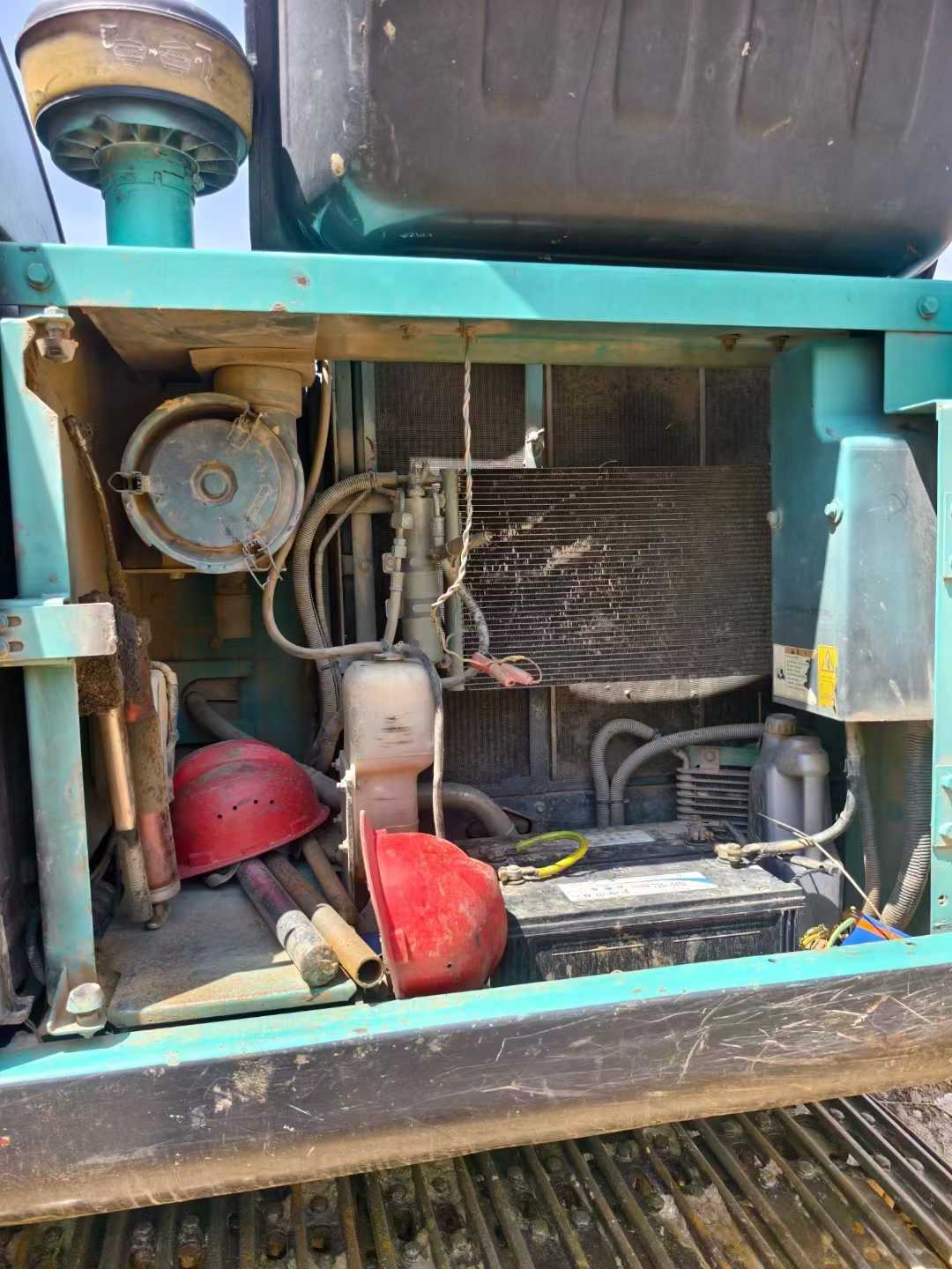 Used Kobelco SK130 Excavator 2011 Model / 9