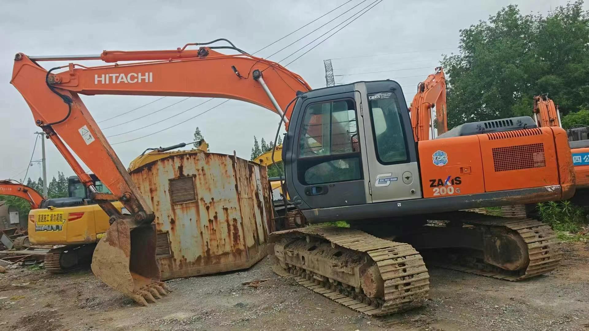 Used Hitachi ZX200-3G Excavator 2016 Model / 3
