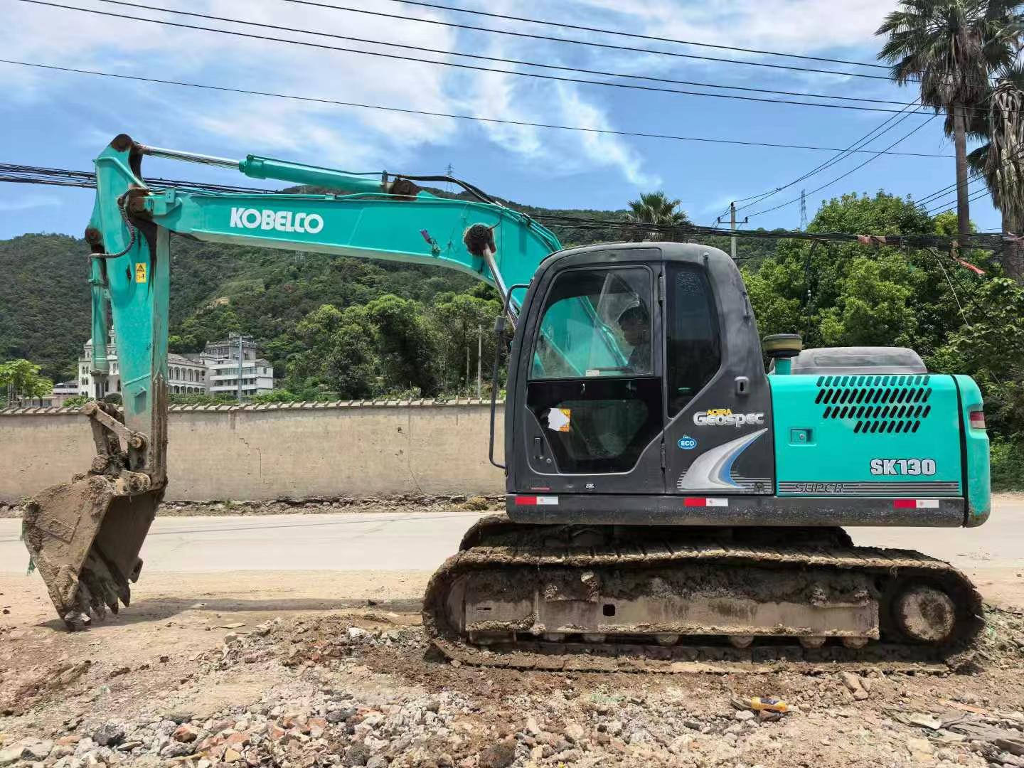Used Kobelco SK130 Excavator 2018 Model / 7