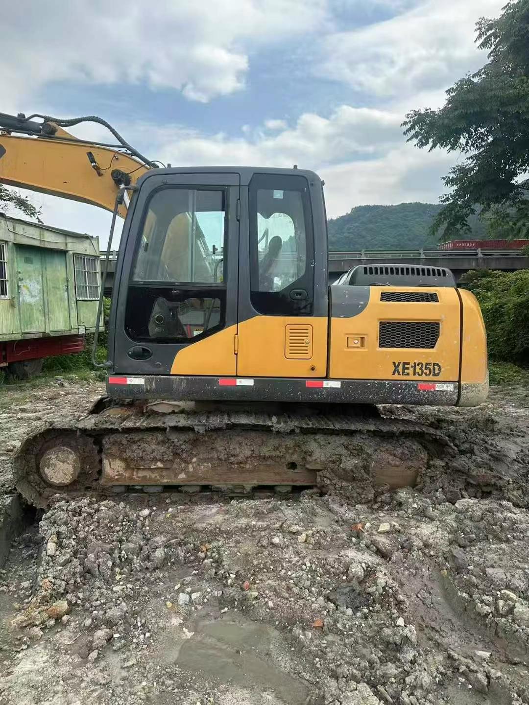 Used XCMG XE135GA Excavator 2021 Model / 5