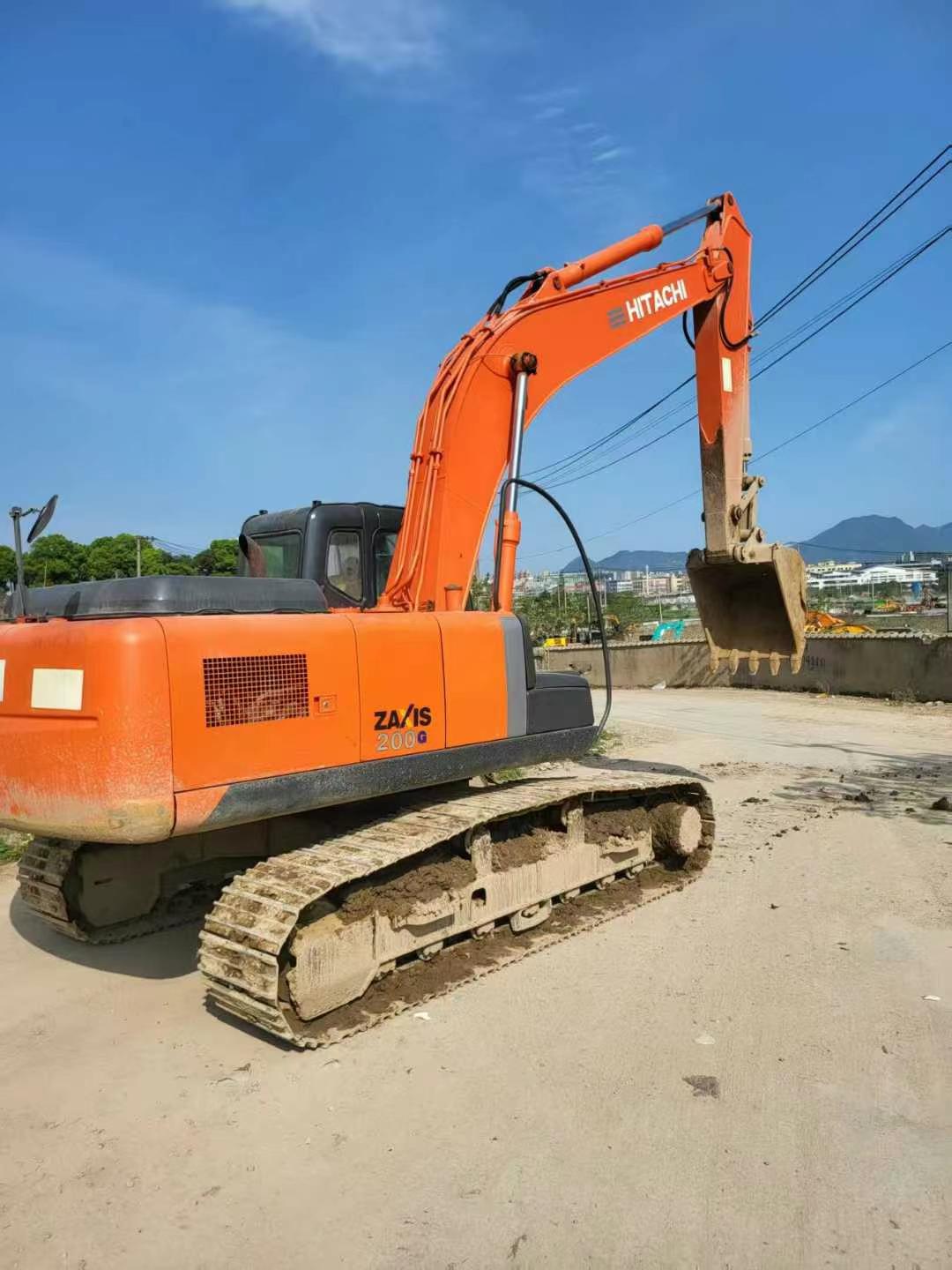 Used Hitachi ZAXIS200 Excavator 2016 Model / 9