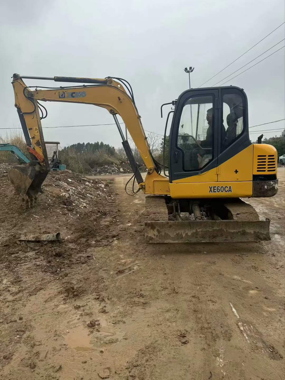 Used XCMG XE60 Excavator 2016 Model