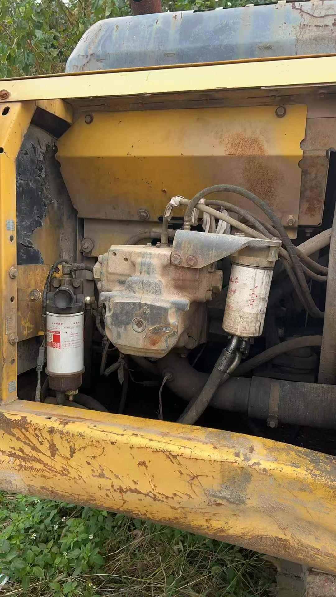 Used Komatsu PC200-8 Excavator 2016 Model / 5