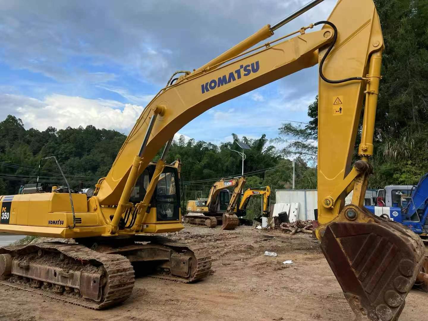 Used Komatsu PC350-7 Excavator 2016 Model / 3