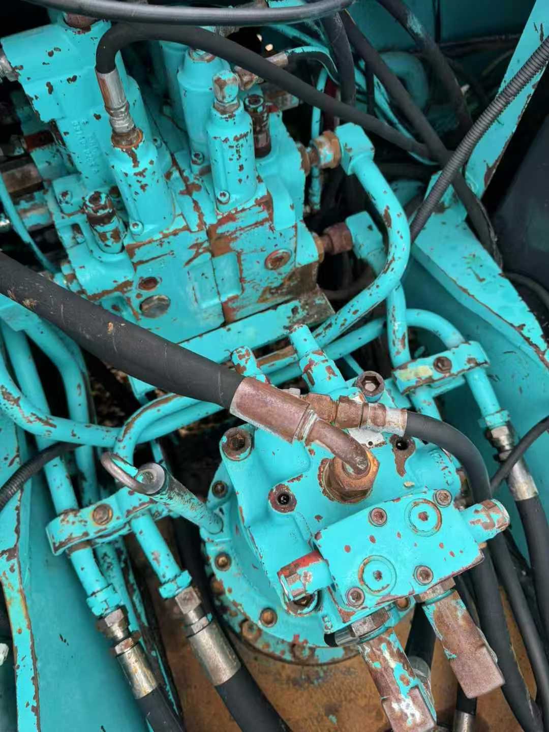 Used Kobelco SK200-5.5 Excavator 2016 Model / 5