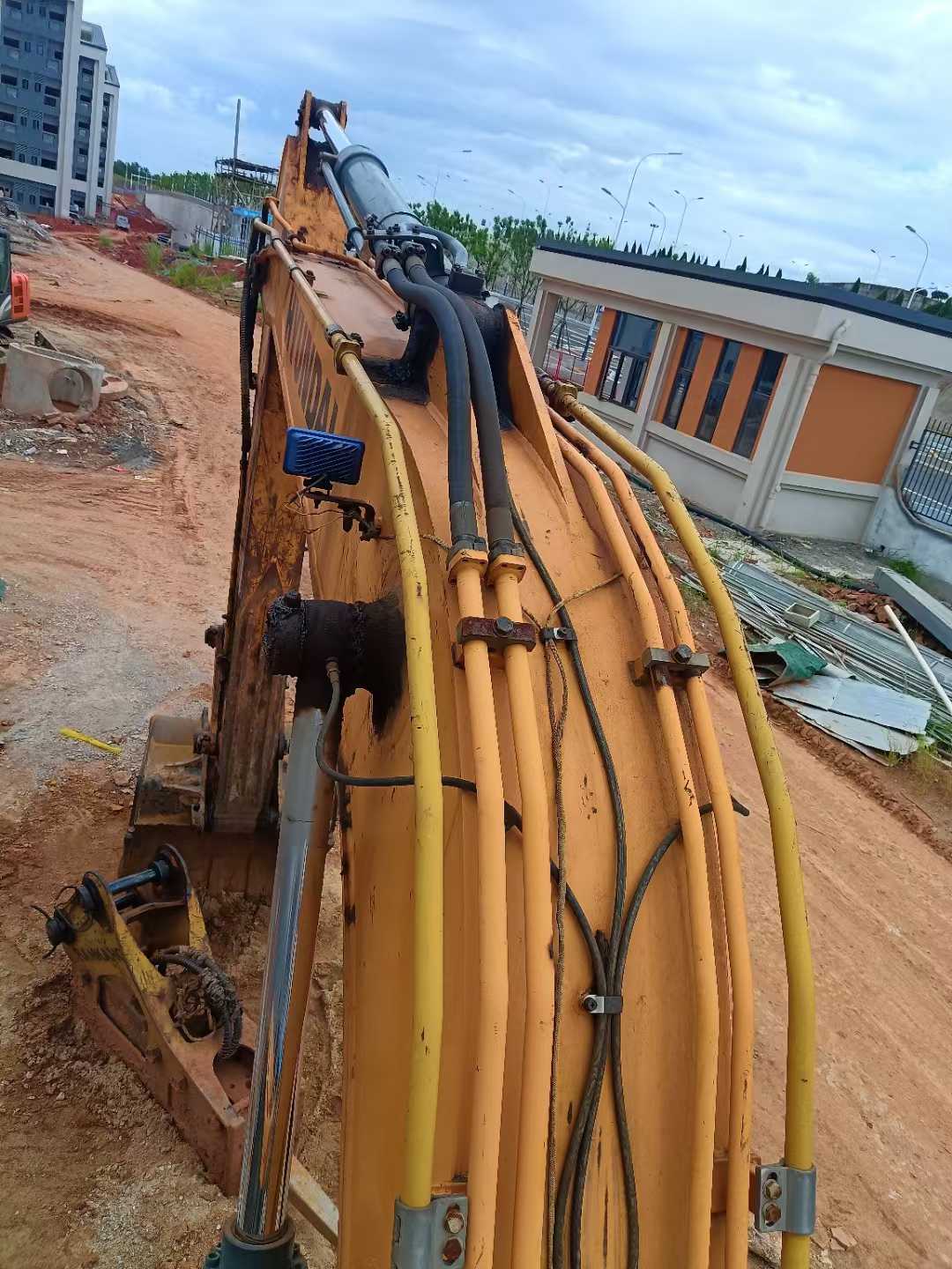 Used Hyundai R215VSN Excavator 2018 Model / 8