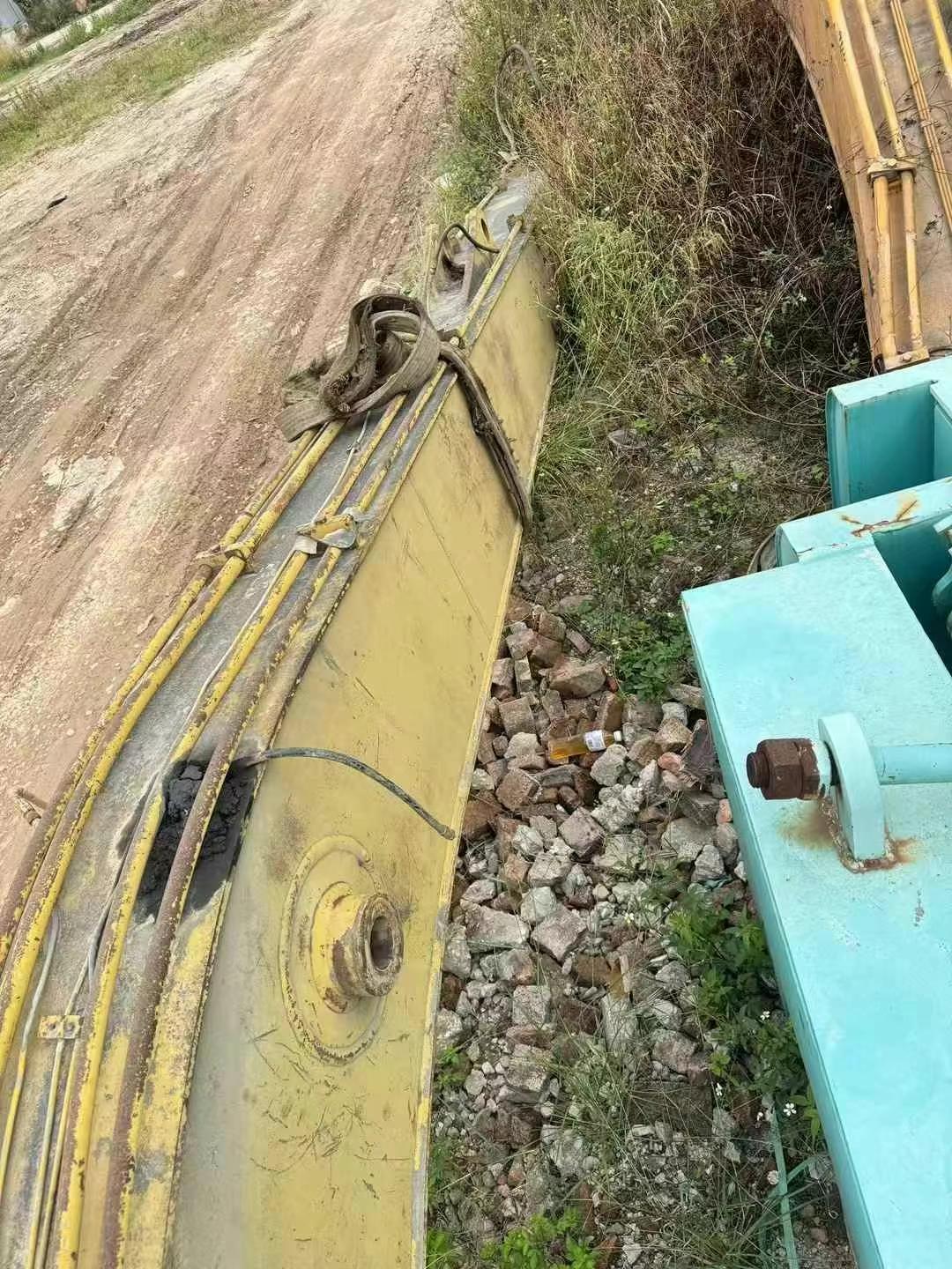 Used Kato HD820 Excavator 2016 Model / 7