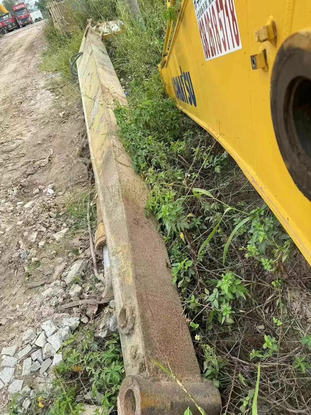 Used Kato HD820 Excavator 2016 Model / 2