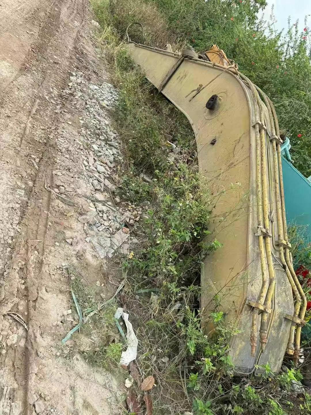 Used Kato HD820 Excavator 2016 Model / 6