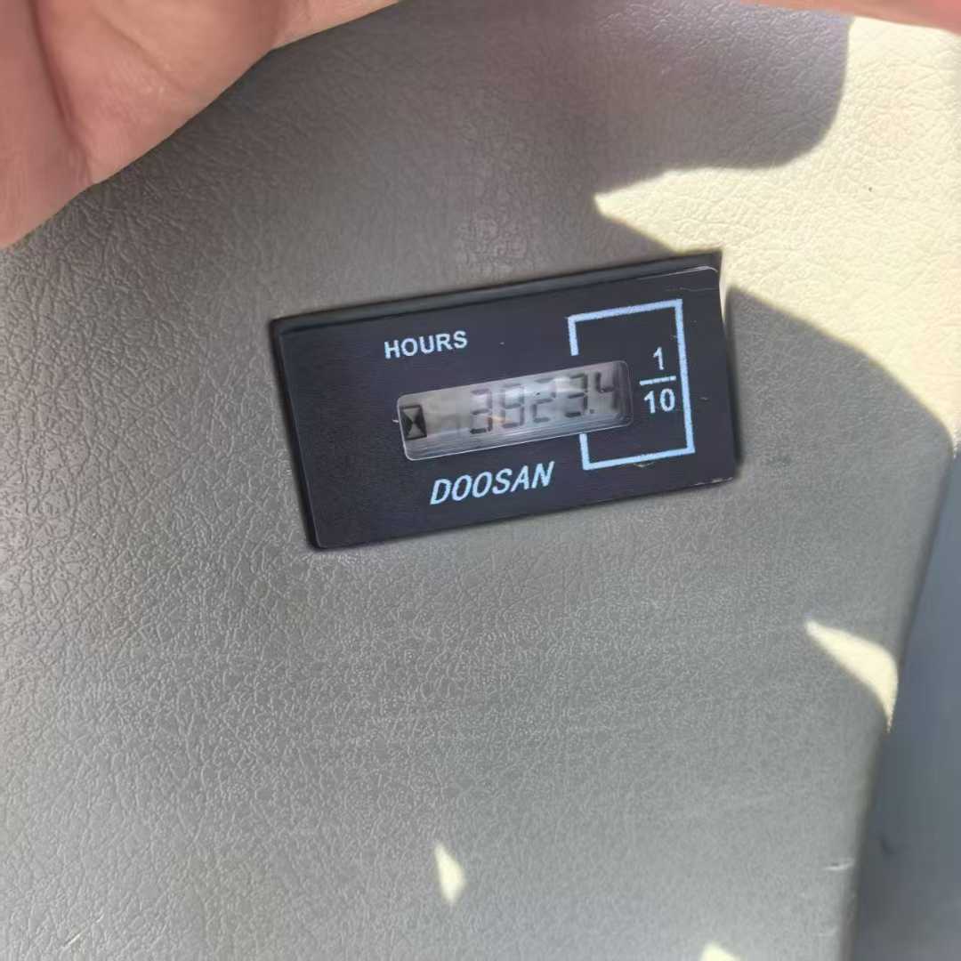 Used Doosan DX60 Excavator 2020 Model / 9