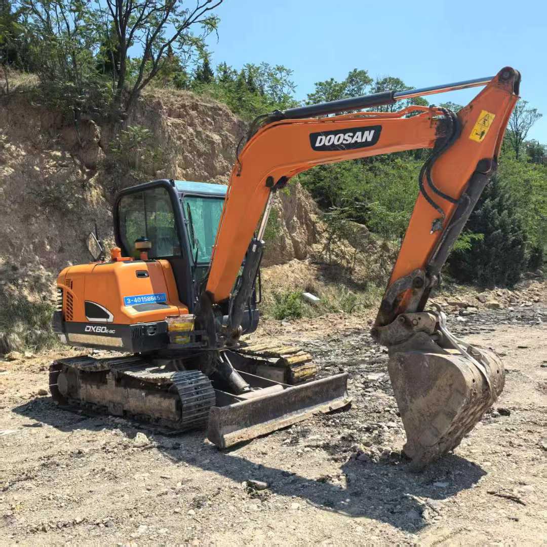 Used Doosan DX60 Excavator 2020 Model / 2