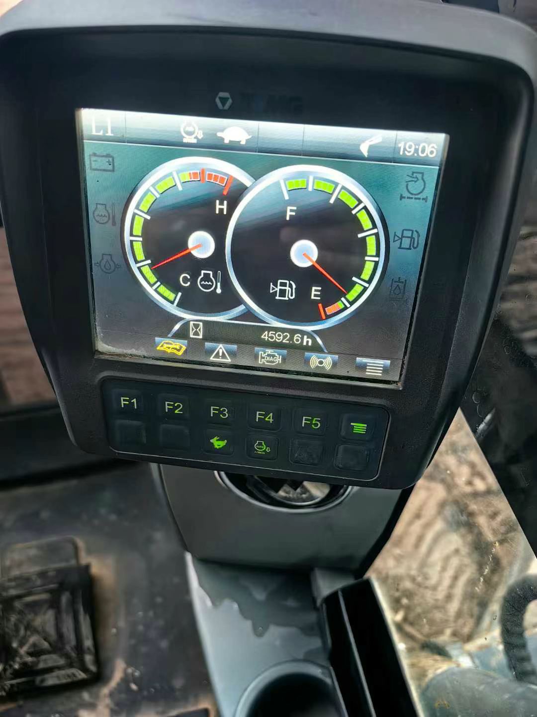 Used XCMG XE135GA Excavator 2020 Model / 6