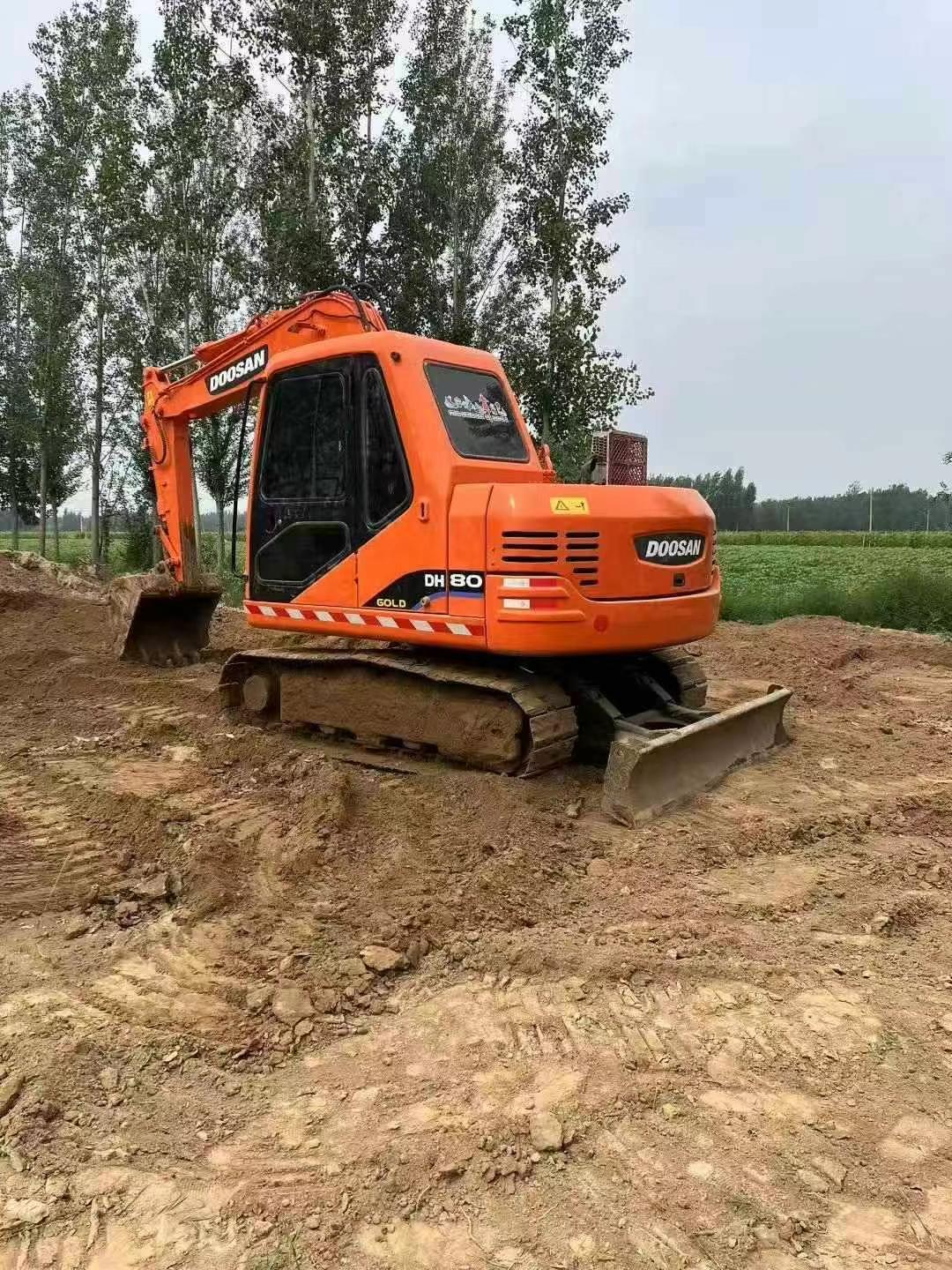 Used Doosan DX80 Excavator 2016 Model / 2