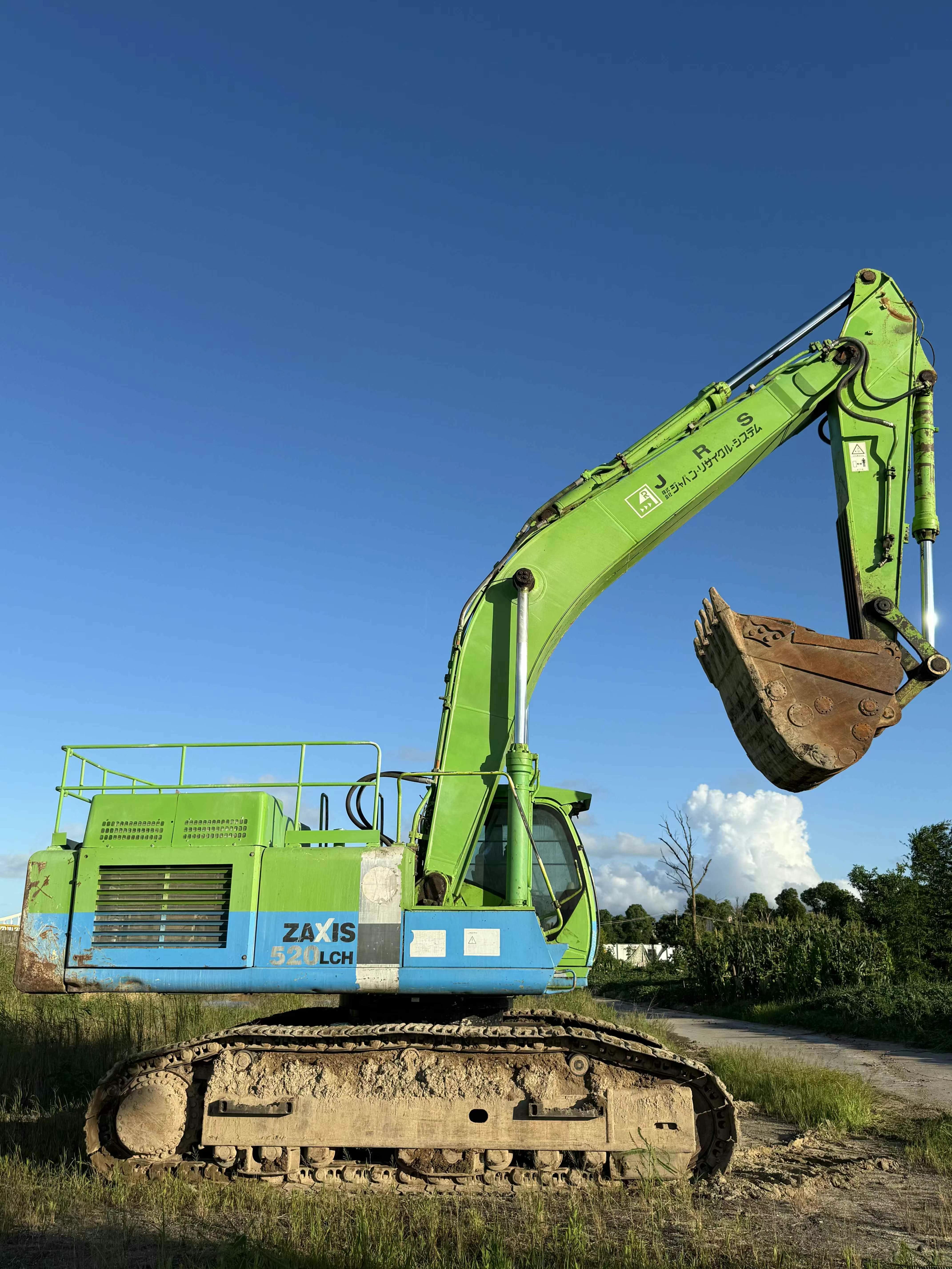 Used Hitachi ZX520LCH-3 Excavator 2022 Model / 2