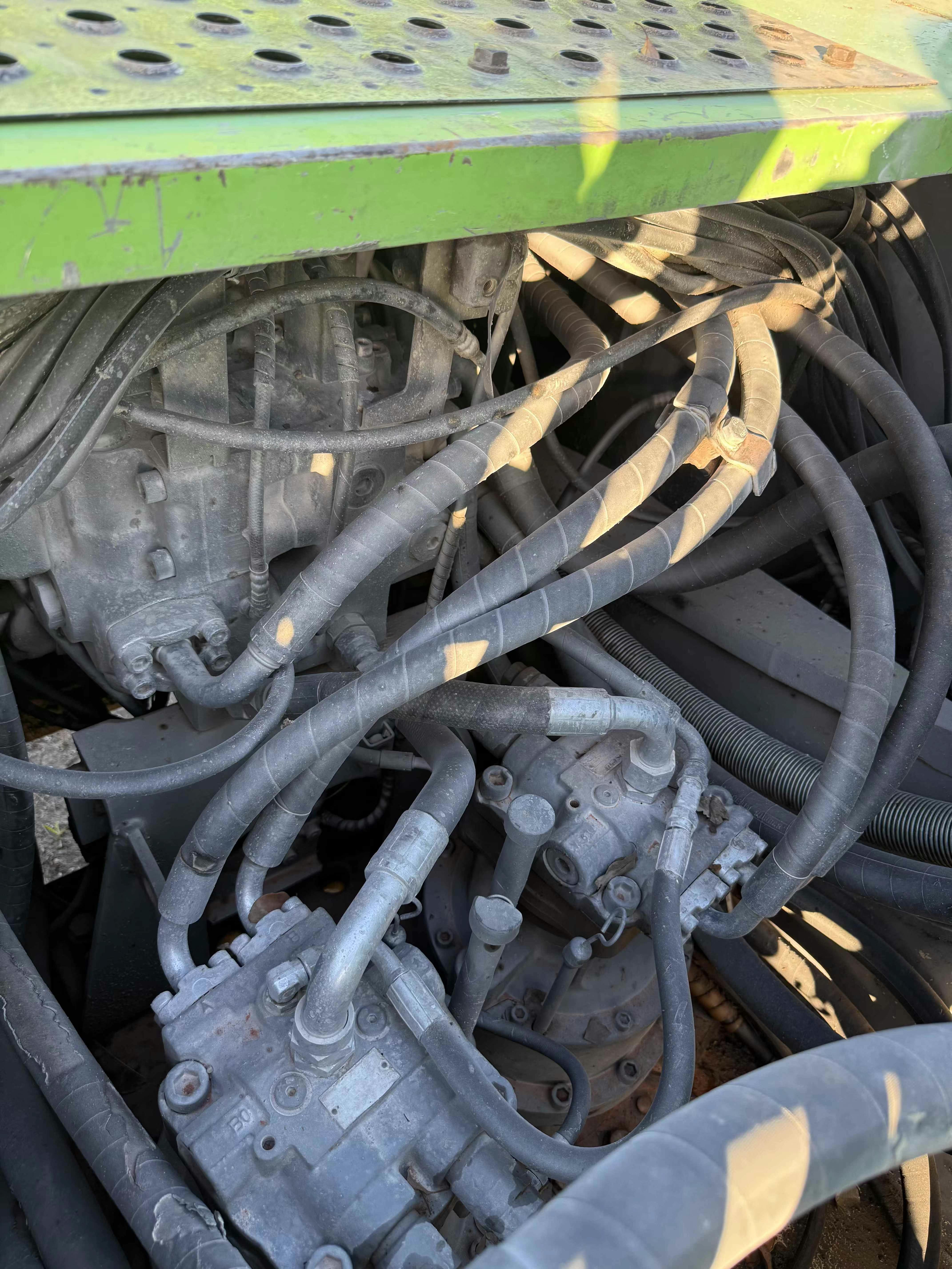 Used Hitachi ZX520LCH-3 Excavator 2022 Model / 5