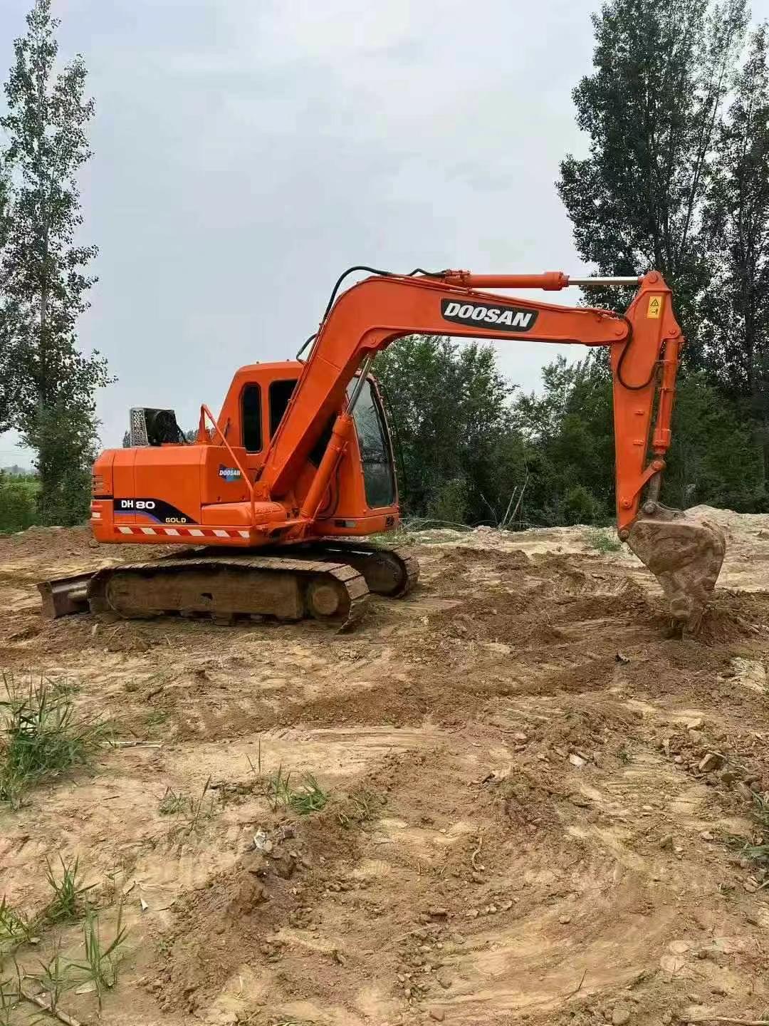 Used Doosan DX80 Excavator 2016 Model / 6