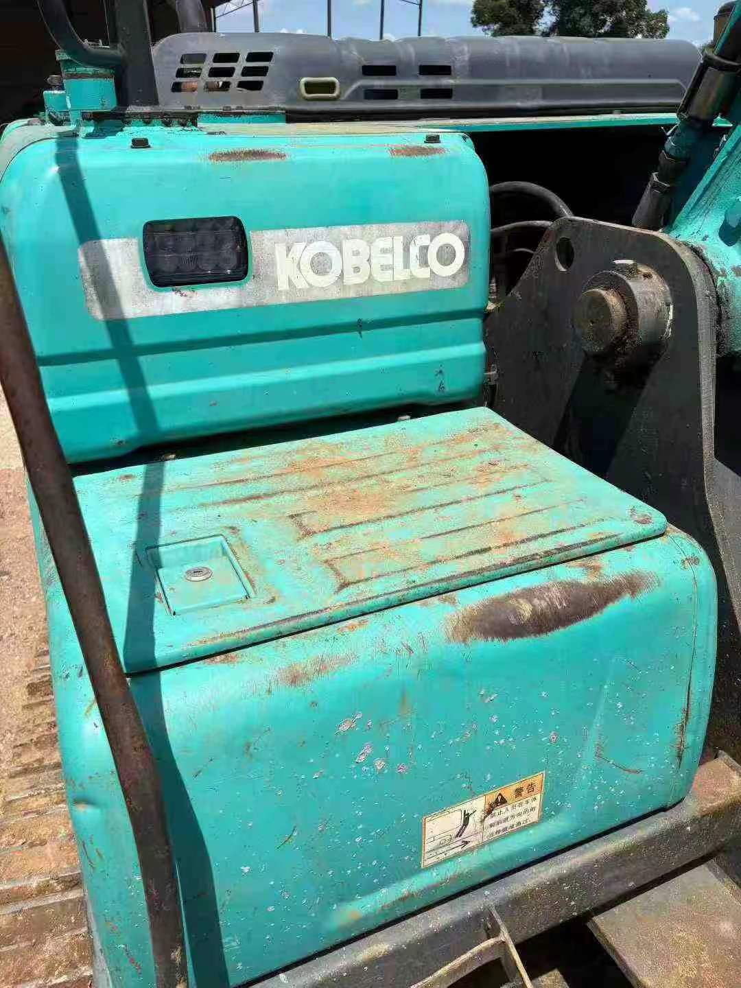 Used Kobelco SK210 Excavator 2014 Model / 8