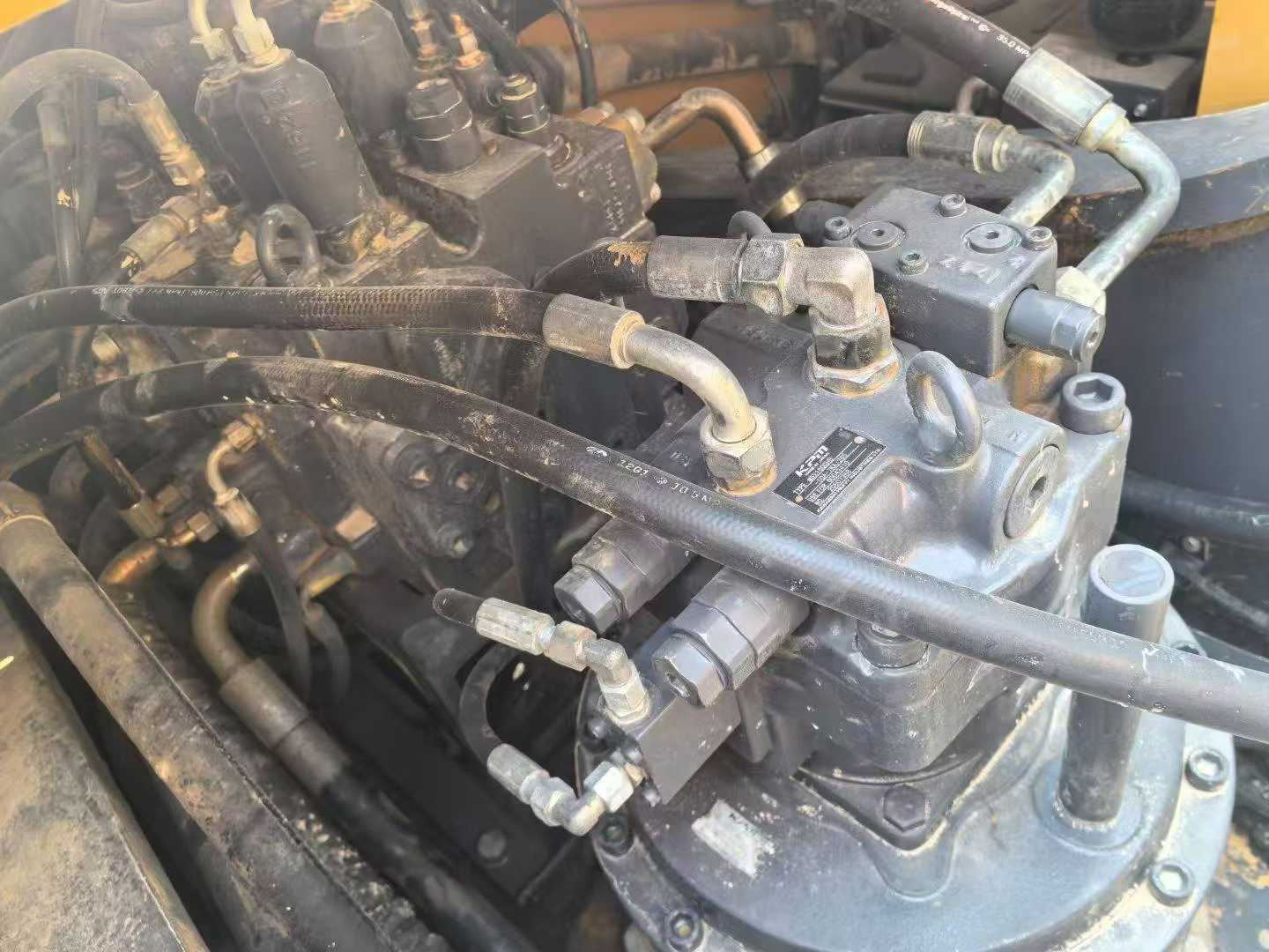 Used XCMG XE370 Excavator 2021 Model / 4