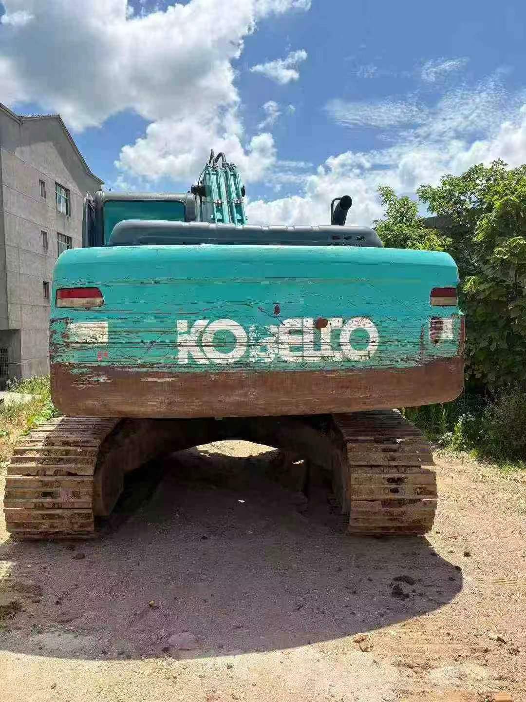 Used Kobelco SK210 Excavator 2014 Model / 4