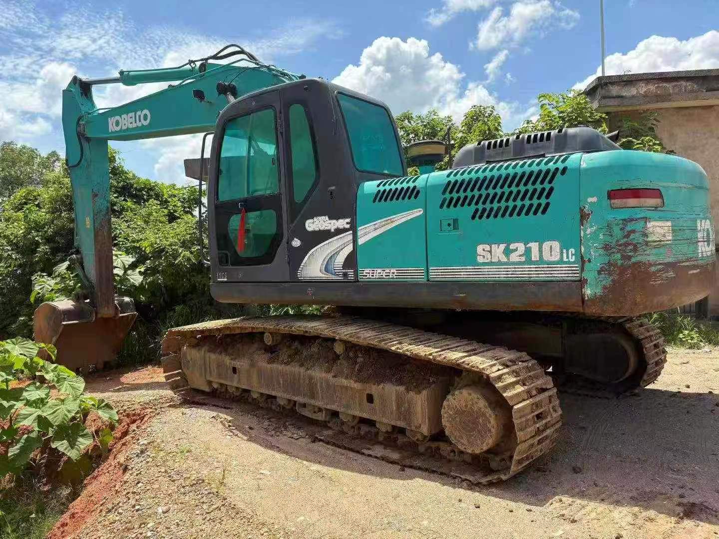 Used Kobelco SK210 Excavator 2014 Model