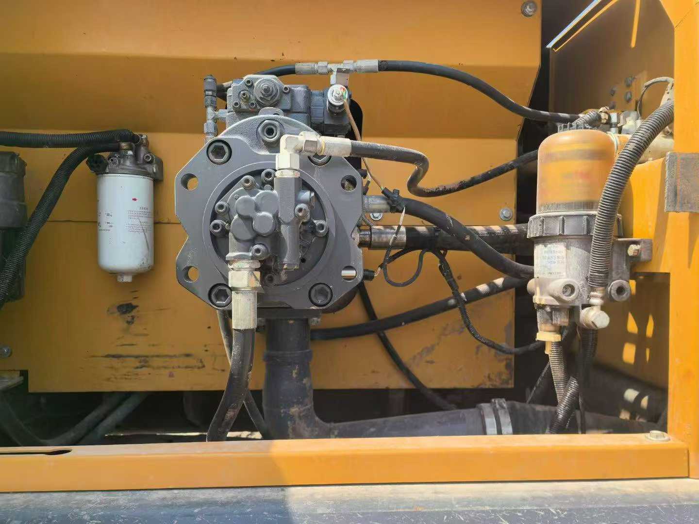 Used XCMG XE370 Excavator 2021 Model / 3