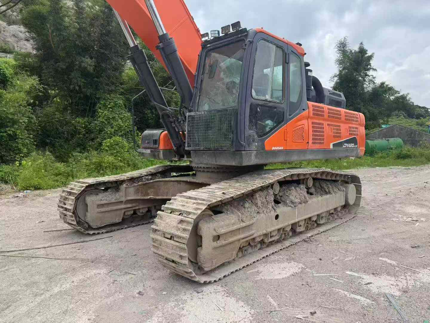 Used Doosan DL420 Excavator 2020 Model / 6