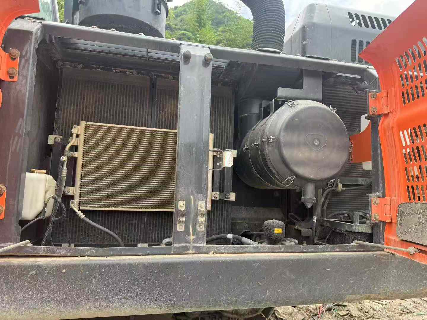 Used Doosan DL420 Excavator 2020 Model / 3