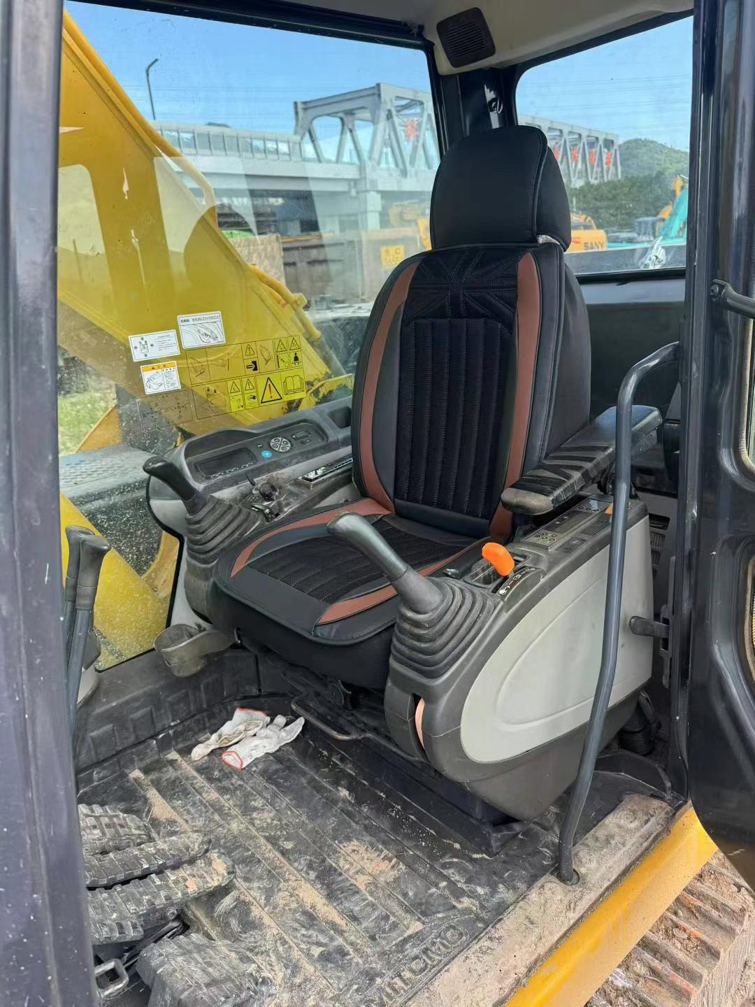 Used Sumitomo SH200-5 Excavator 2015 Model