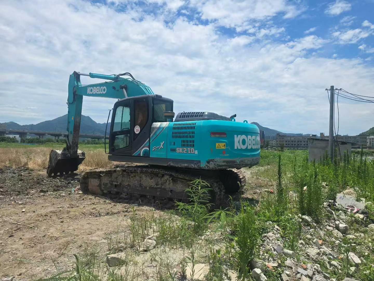 Used Kobelco SK210 Excavator 2020 Model / 6