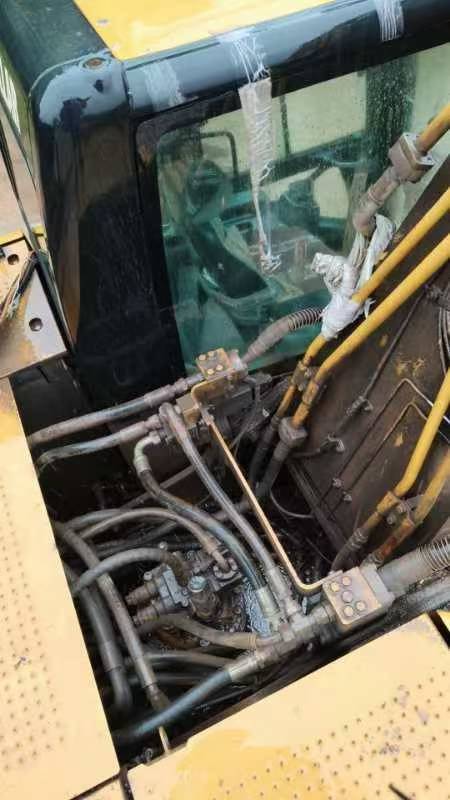 Used Caterpillar 320D Excavator 2016 Model / 3