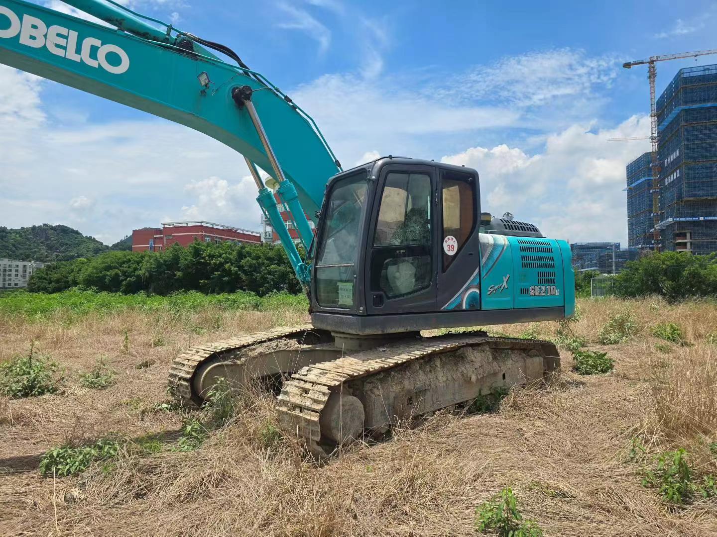 Used Kobelco SK210 Excavator 2020 Model / 2