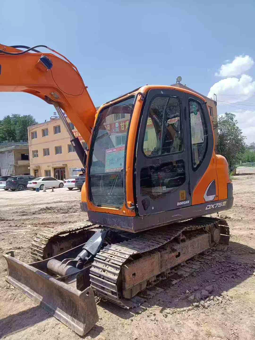 Used Doosan DX75 Excavator 2020 Model / 3