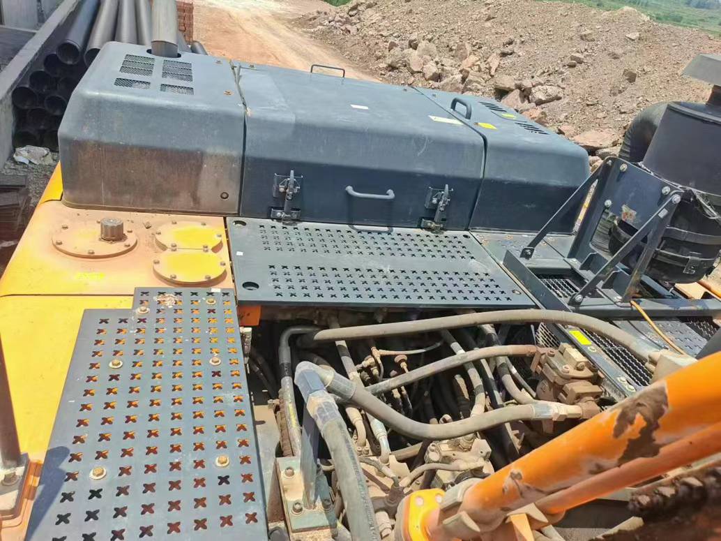 Used Doosan DX500 Excavator 2020 Model / 3