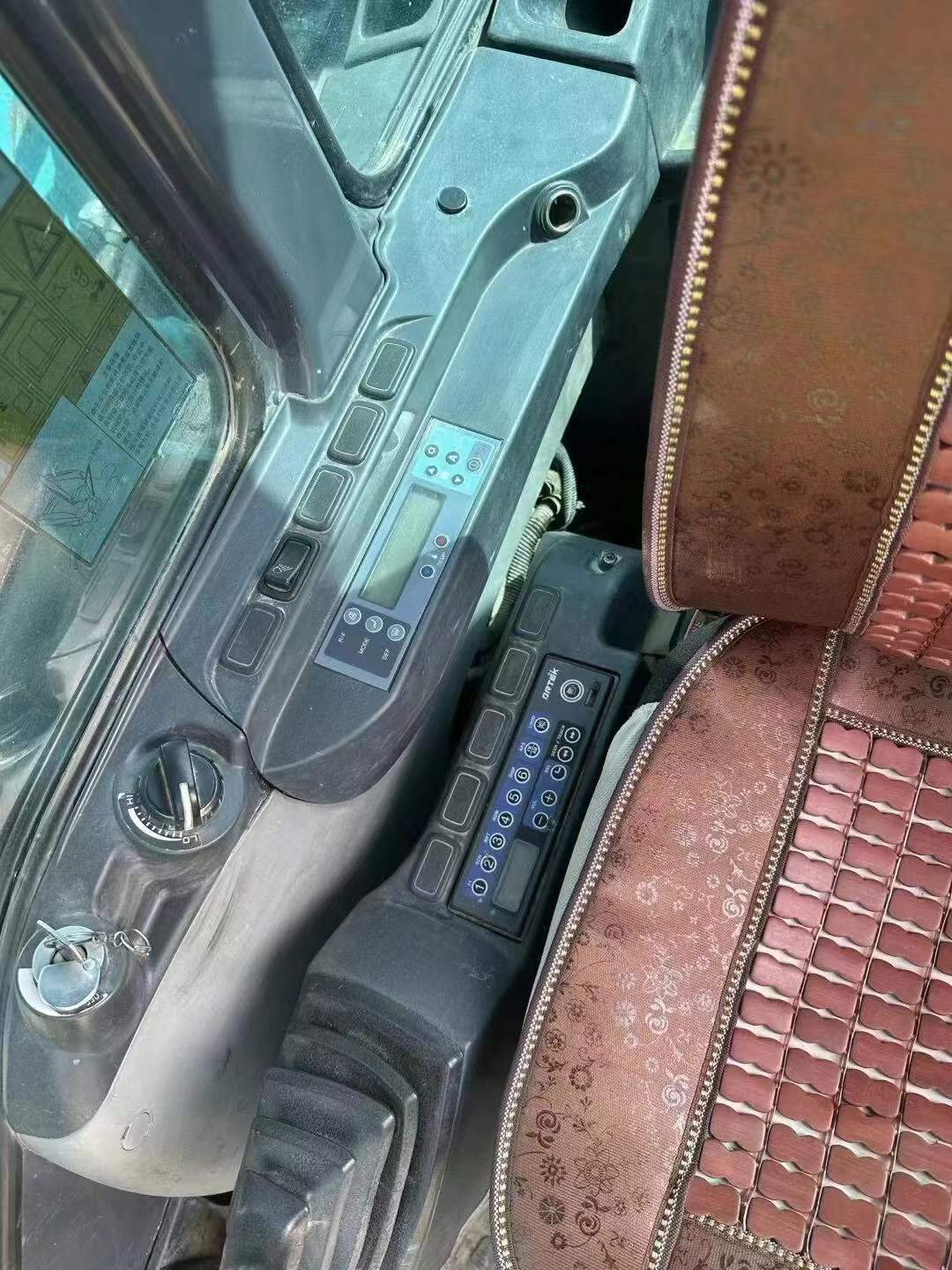 Used Kobelco SK140 Excavator 2019 Model / 3