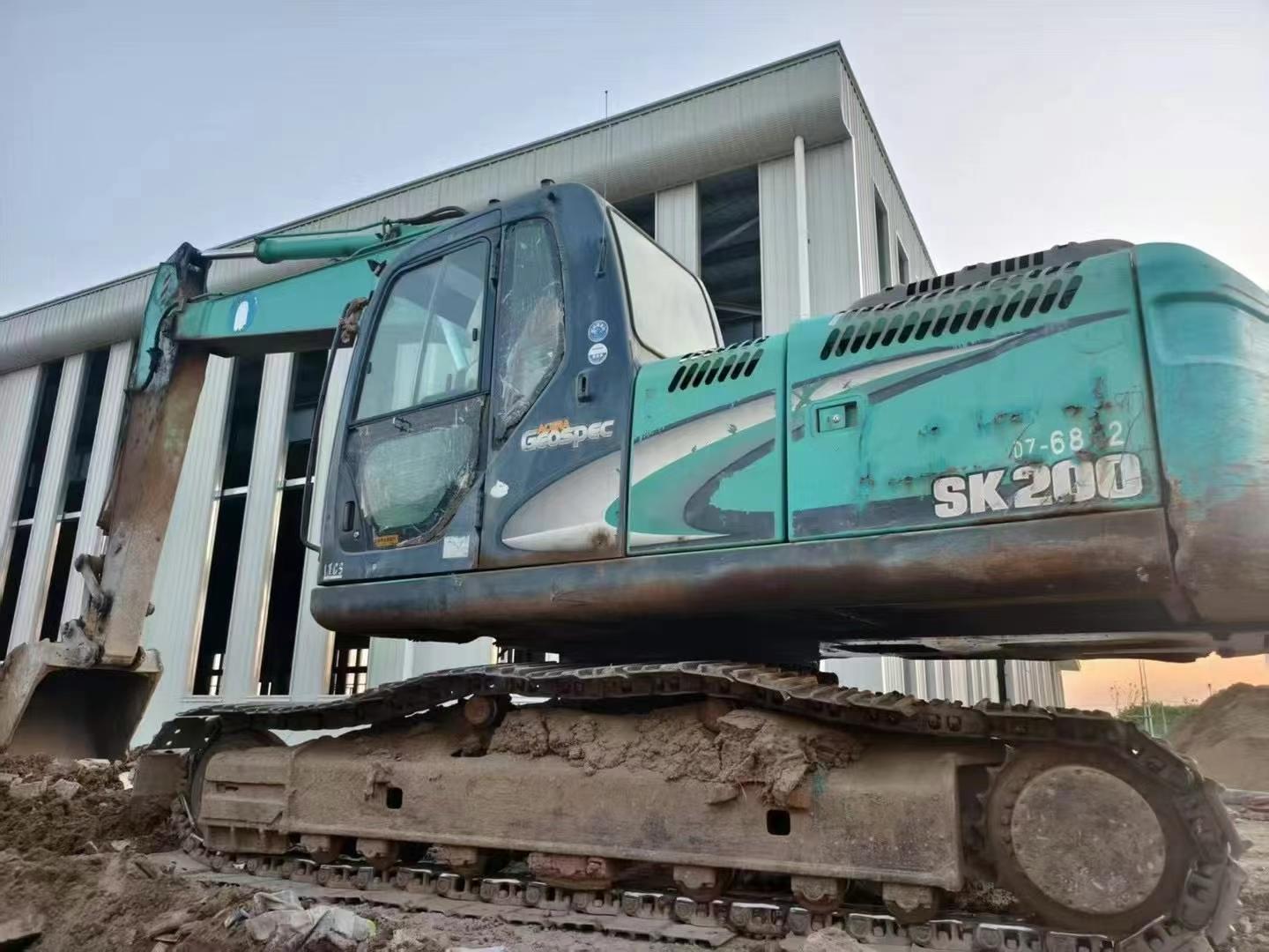 Used Kobelco SK200-11 Excavator 2016 Model / 2