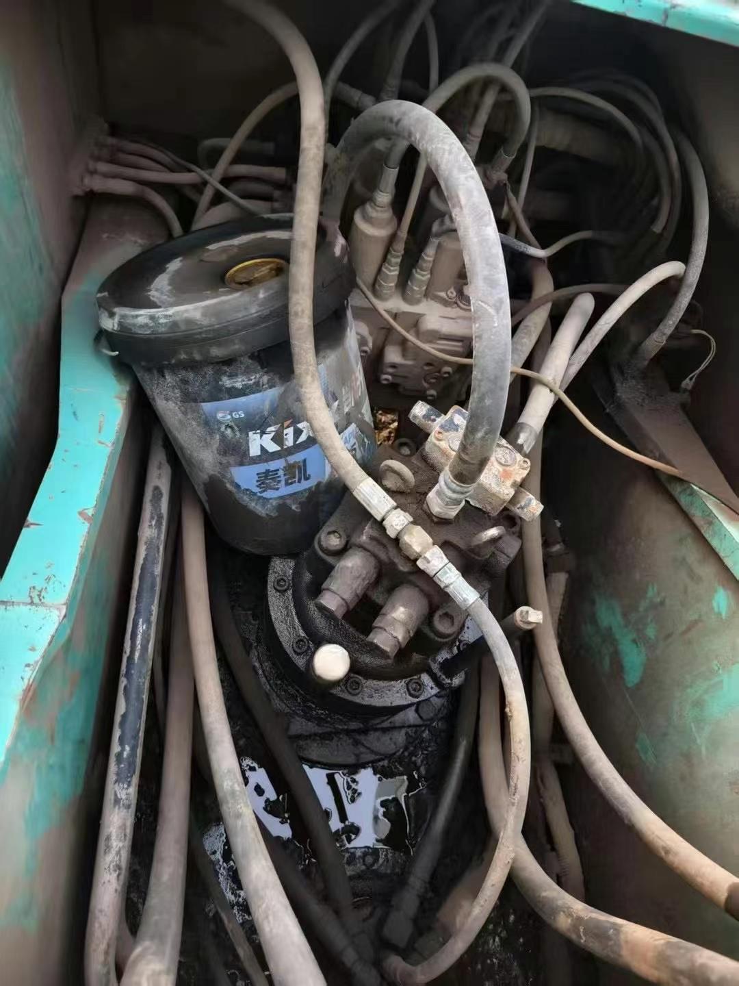 Used Kobelco SK200-11 Excavator 2016 Model / 6