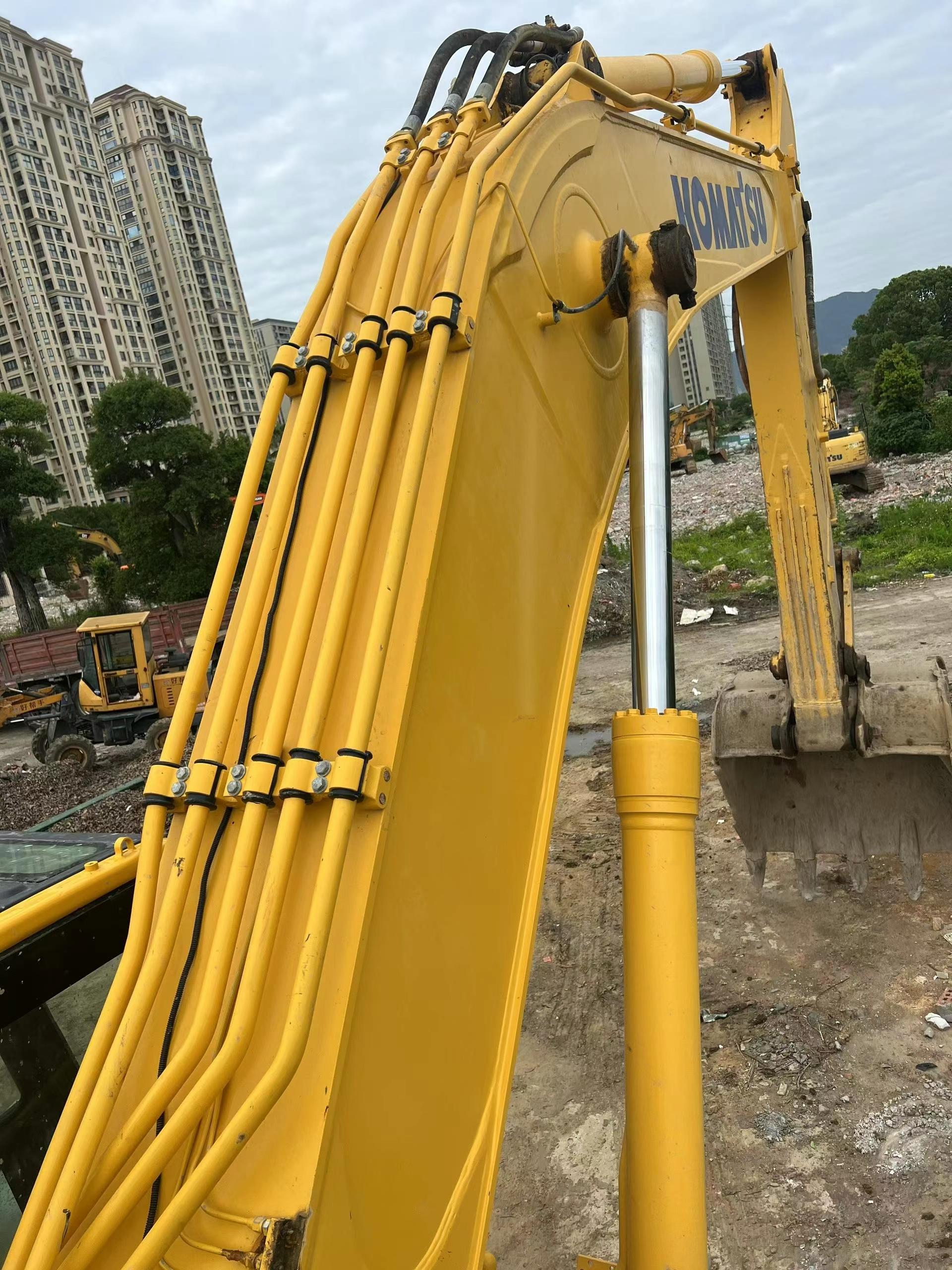 Used Komatsu PC60 Excavator 2019 Model / 5