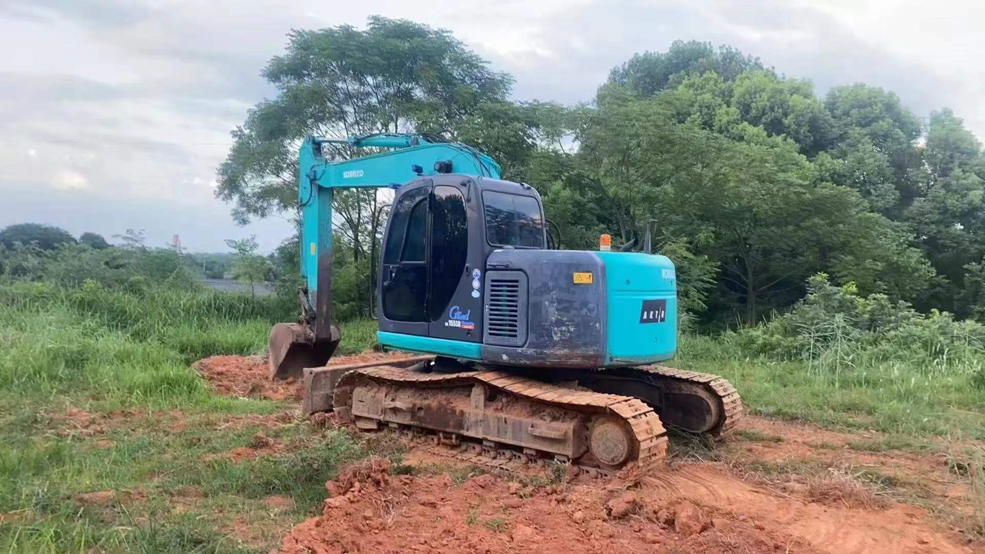 Used Kobelco SK135 Excavator 2016 Model / 2