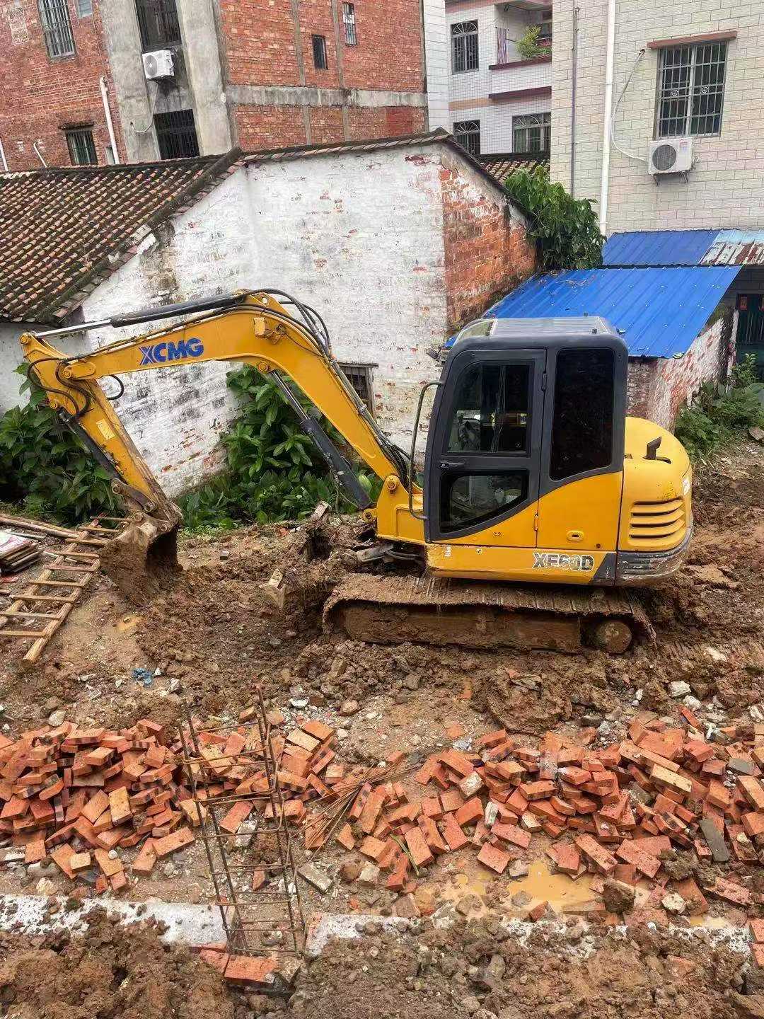 Used XCMG XE60 Excavator 2018 Model