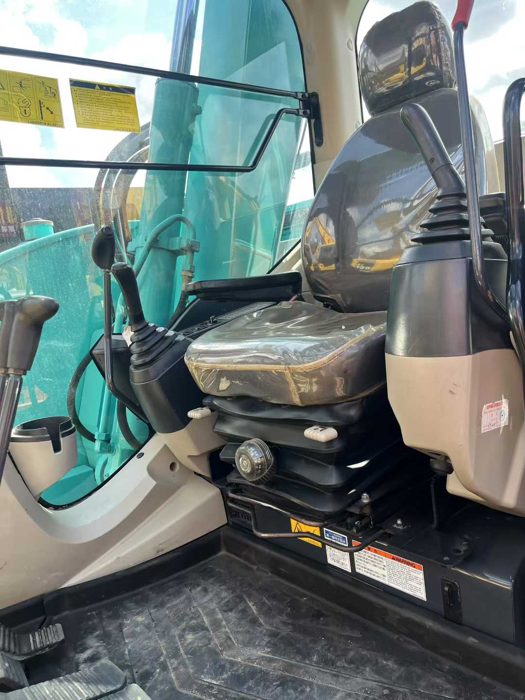 Used Kobelco SK75 Excavator 2016 Model / 6